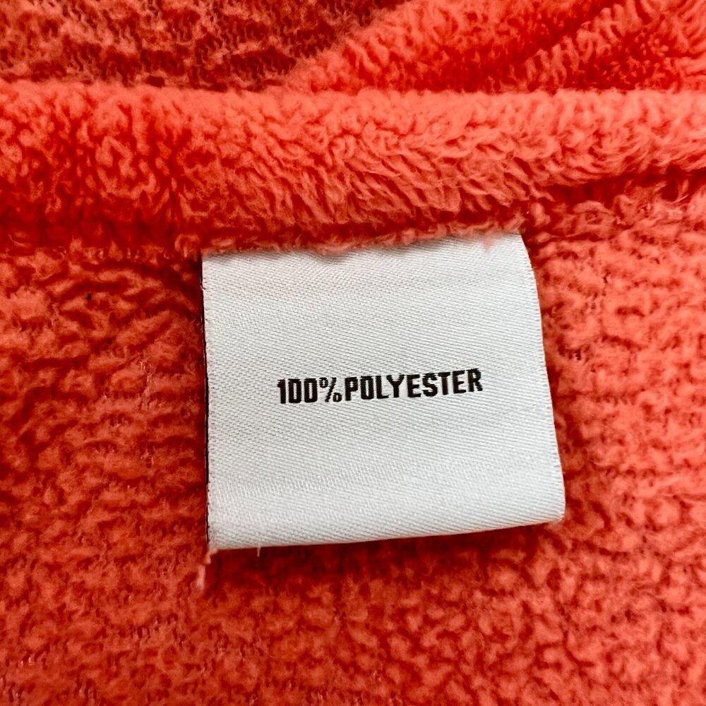 LAST CHANCE! Soft & Snuggly Coral Shawl/Cape with Pockets - Picture 11 of 11